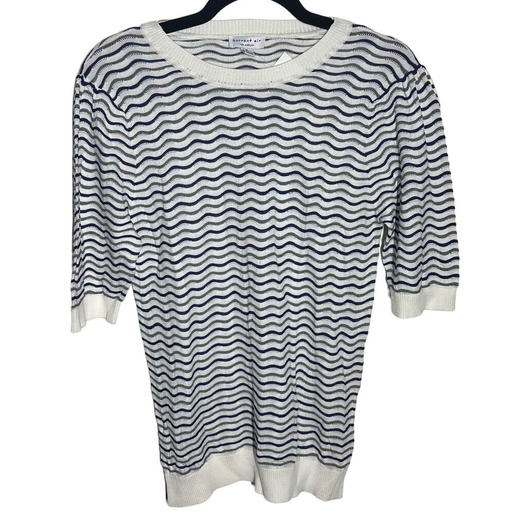 NEW Current Air White‎ Blue Wavy Knit Top Size Medium Striped Short Sleeve
